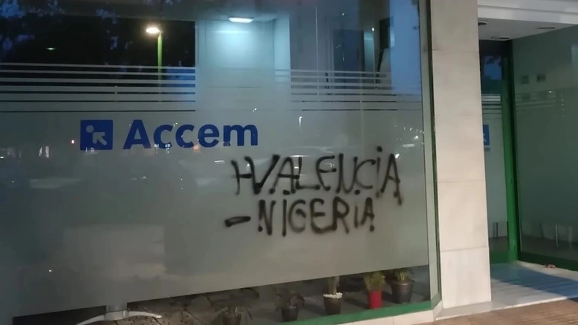 Pintada que se puede ver en la sede Accem Burgos