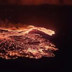 Islandia.- Una erupción volcánica en Islandia obliga a evacuar de nuevo la localidad de Grindavik