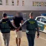 La Guardia Civil detiene al presunto autor de un homicidio en Torrevieja (Alicante).