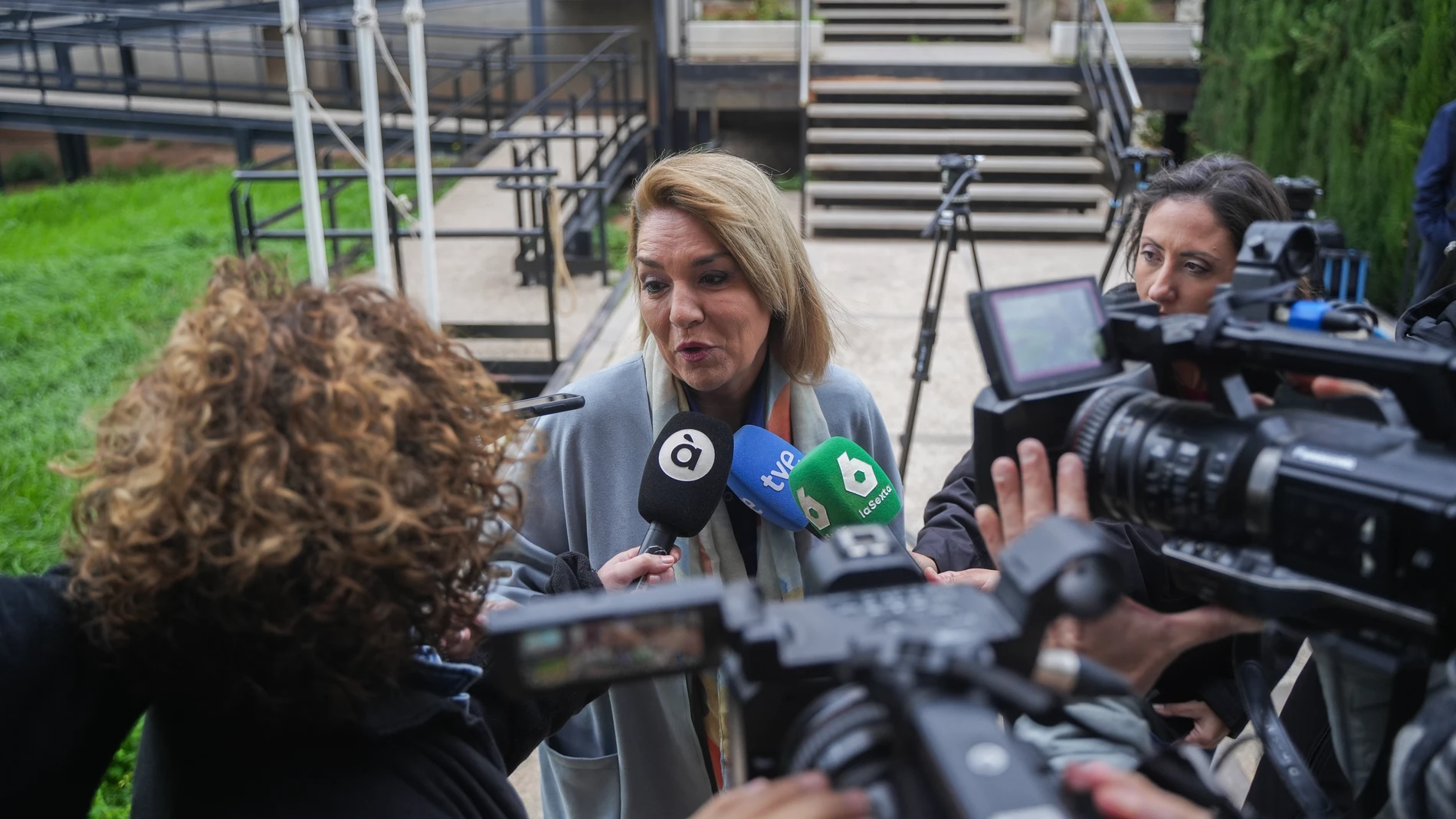 La nueva portavoz del Govern de Valencia, Susana Camarero, ofrece declaraciones a los medios tras una reunión del Centro de Coordinación Operativo Integrado (CECOPI) de la Comunitat Valenciana, a 21 de noviembre de 2024, en l'Eliana, Valencia, Comunidad Valenciana (España). Desde el CECOPI, se coordinan las labores de emergencia en las zonas afectadas por la DANA. 21 NOVIEMBRE 2024;ÁNGEL VICTOR TORRES;CECOPI;VALENCIA Jorge Gil / Europa Press 21/11/2024