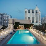 Piscina del Iberostar Waves Berkeley Shore