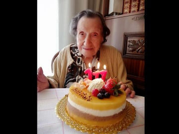 Angelina Torres Vallbona