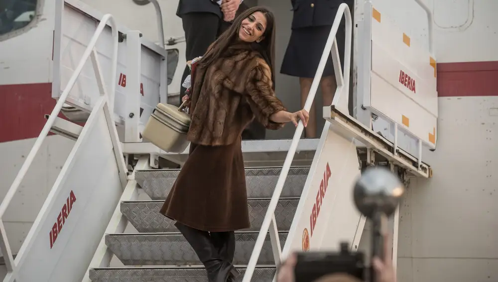 Carolina Yuste como Massiel en "La canción"