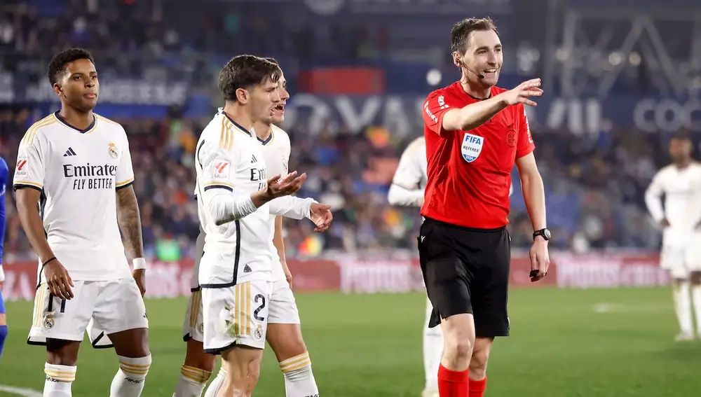 Árbitro del Real Madrid - RCD Mallorca