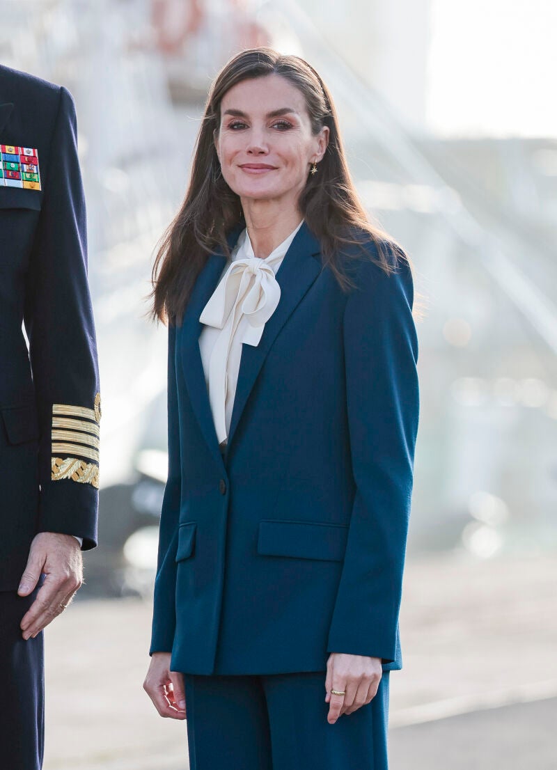 La Reina Letizia en la despedida de Leonor.