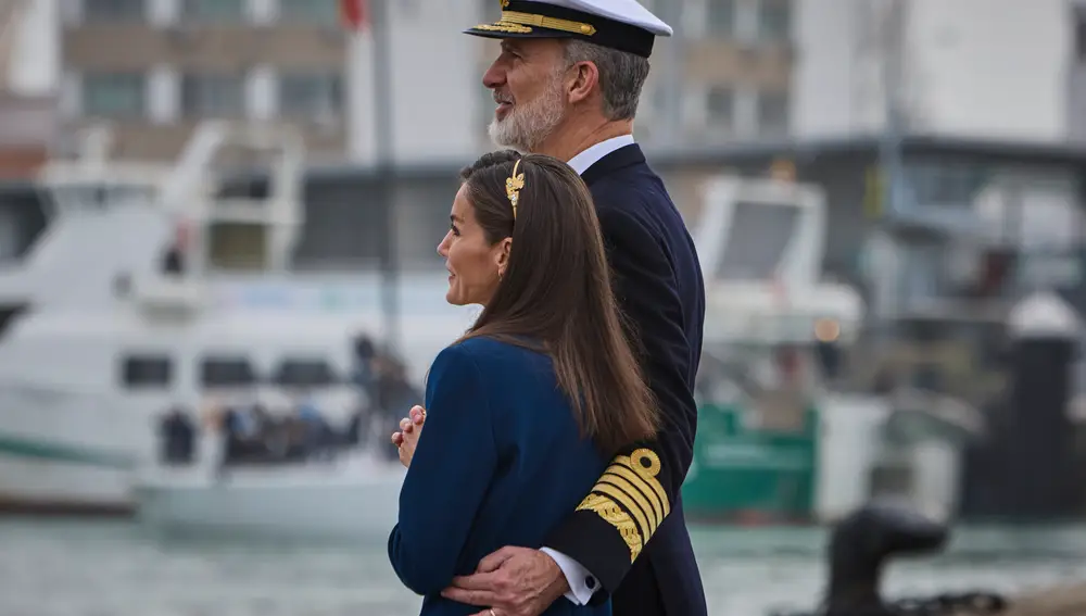 Los Reyes han despedido a Doña Leonor en el puerto de Cádiz