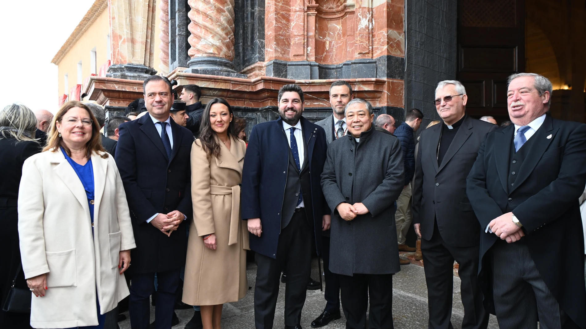 El presidente de la Comunidad, Fernando López Miras, asistió a la eucaristía de clausura del Año Jubilar de la Santísima y Vera Cruz de Caravaca de la Cruz 2024