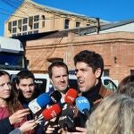 El portavoz de los Comuns en el Parlament, David Cid, en una atención a los medios este domingo