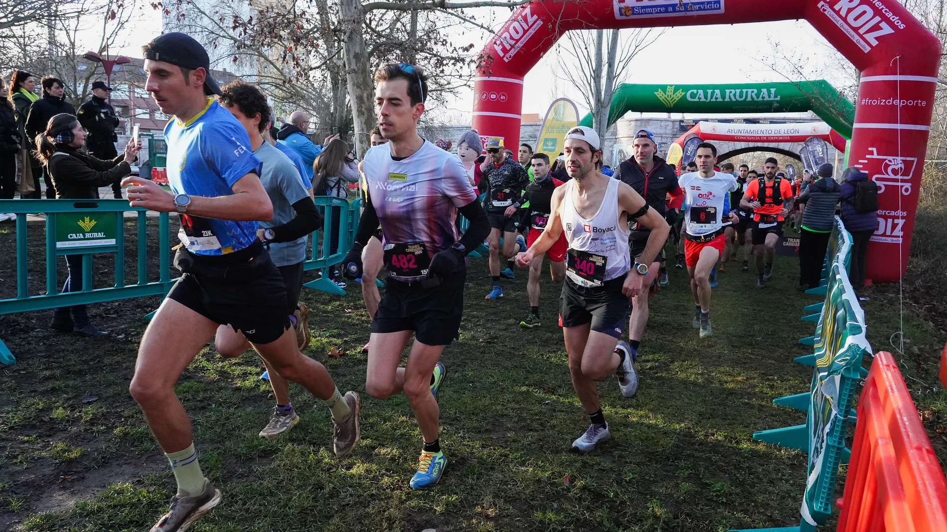 Participantes en la carrera Transcandamia