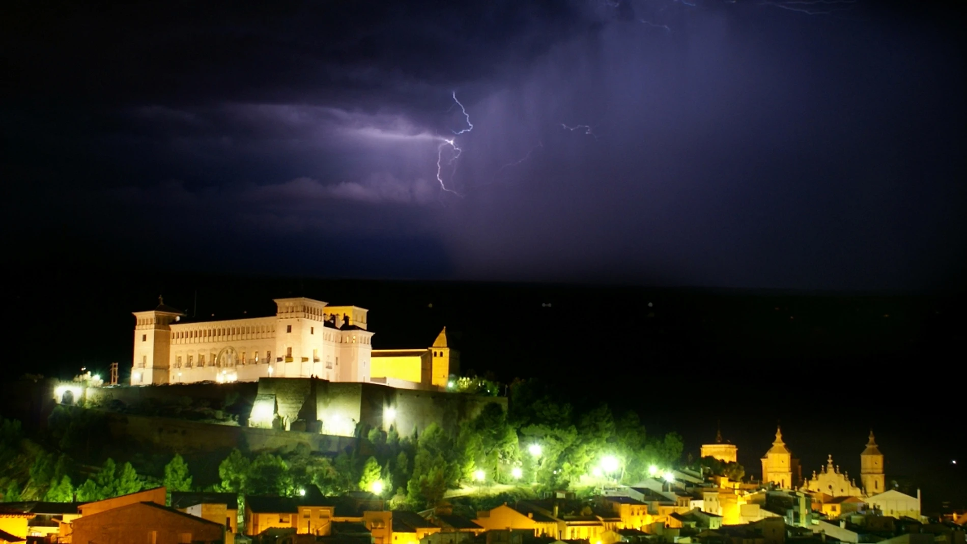 National Geographic recomienda este castillo medieval de Aragón convertido en Parador