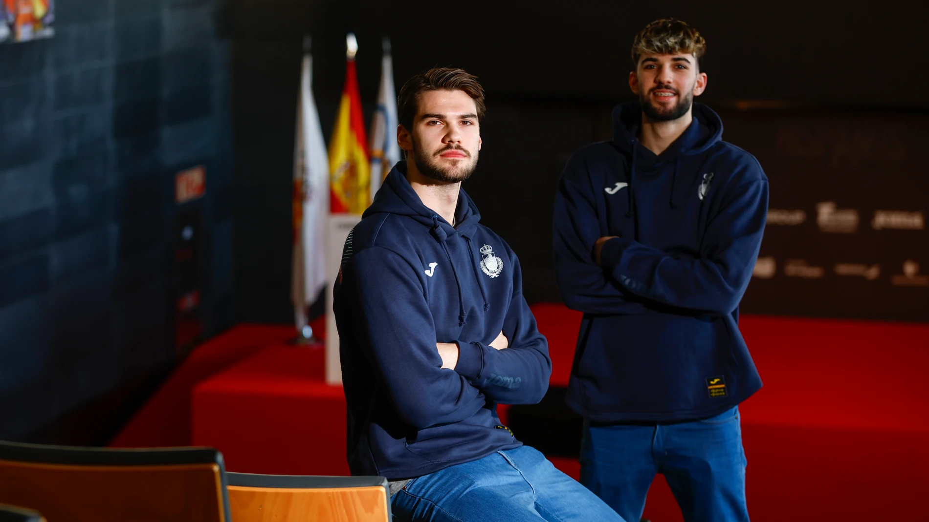 Entrevista a los hermanos mellizos y jugadores de la selección Española de Balonmano, Djordje y Petar Cikusa. © Jesús G. Feria.