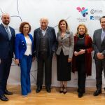 De izquierda a derecha. Juan Antonio Muñoz-Gallego, Carmen Riolobos, Felipe González, María Dolores Cospedal, María Jesús Bonilla y Agustín Conde