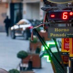 Un termómetro marca seis grados bajo cero en la ciudad de Teruel