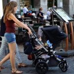 Economía.- El TSJ de Murcia reconoce el permiso de nacimiento ampliado a 32 semanas a una madre de familia monoparental