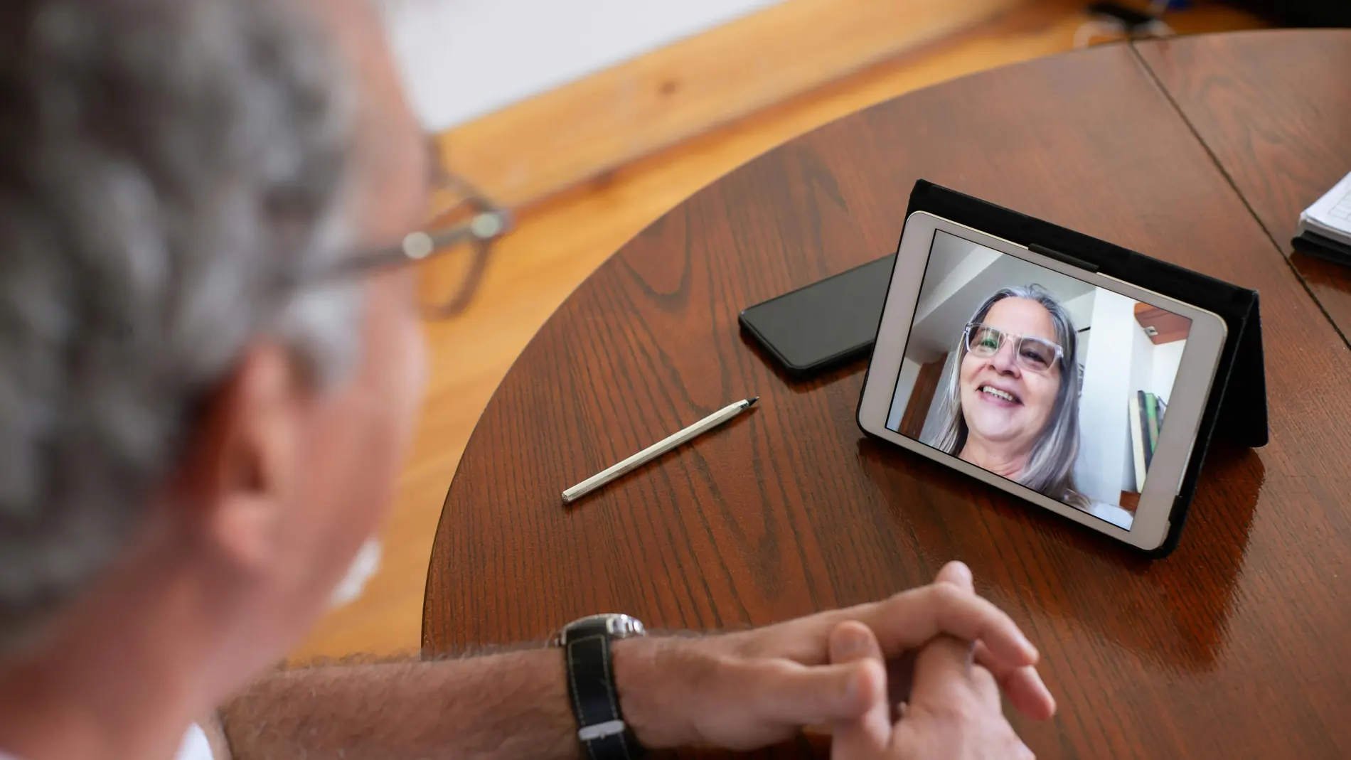 Relaciones a distancia