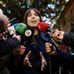 La secretaria general del PSPV se reúne con el grupo parlamentario socialista de Les Corts