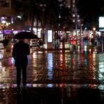 Lluvia a última hora de la tarde en la ciudad de València