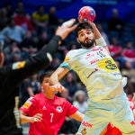 Imanol Garciandia se dispone a marcar uno de sus goles ante Chile