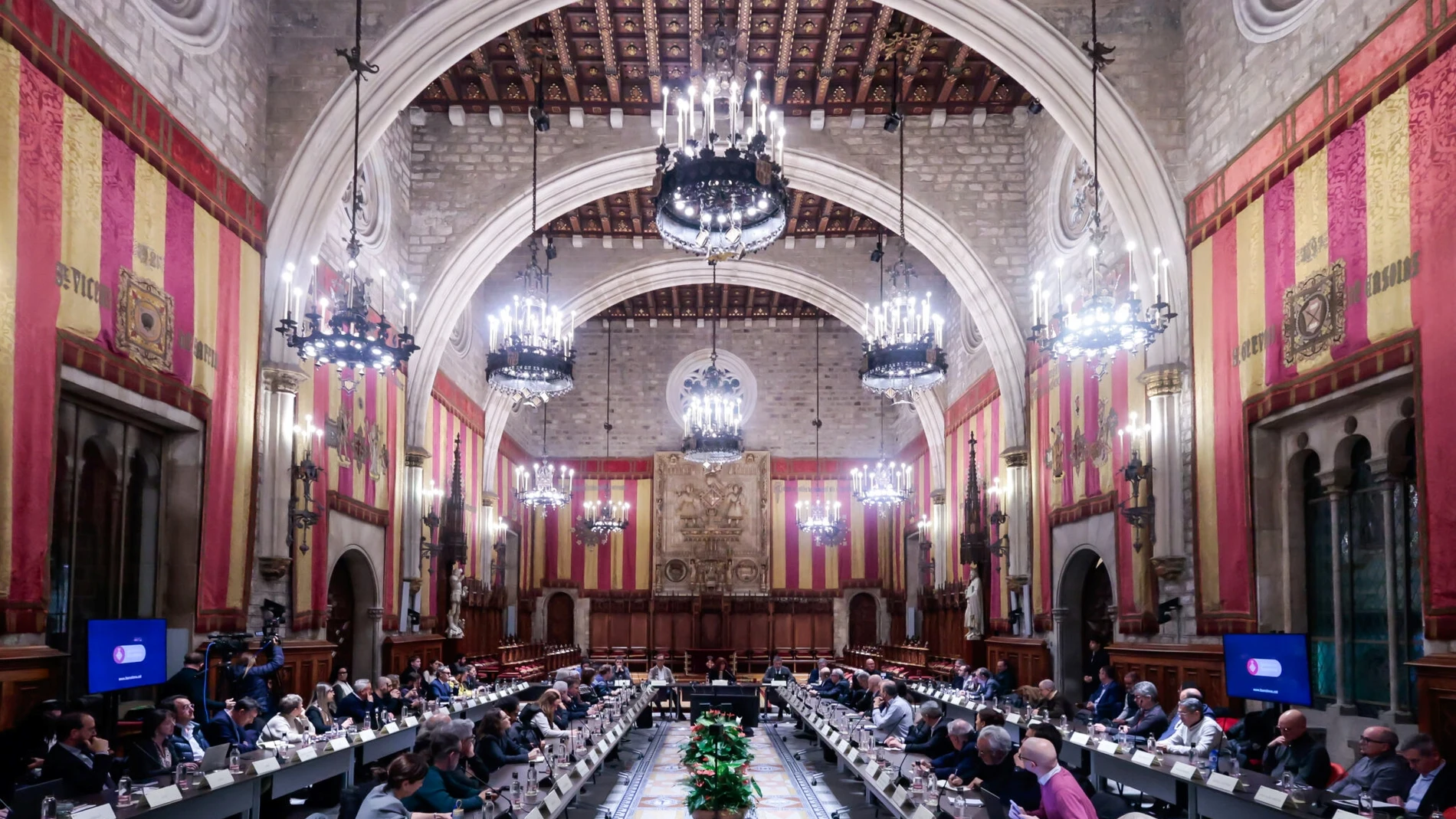 Reunión para presentar el plan de movilidad en el Ayuntamiento