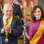 Ayuso participa en homenaje a Francisco Pizarro en Lima