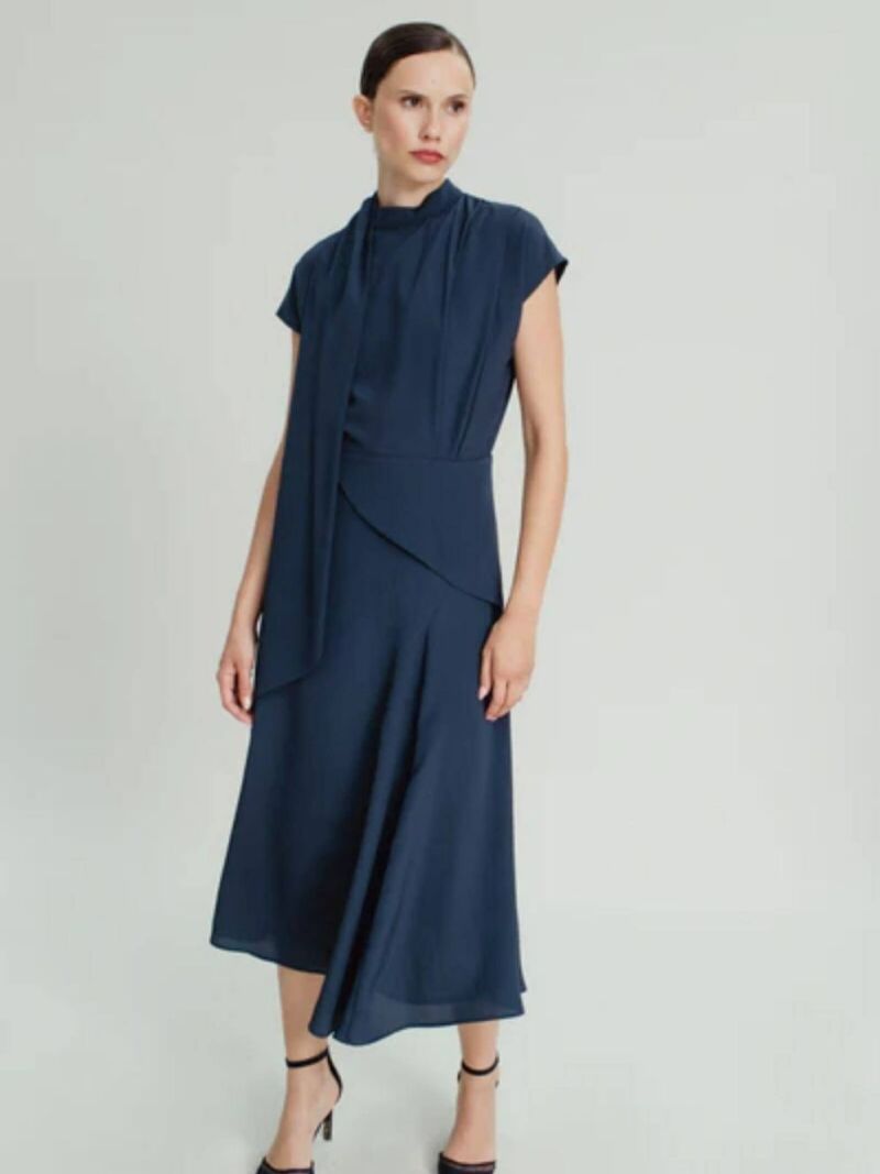 Vestido azul.