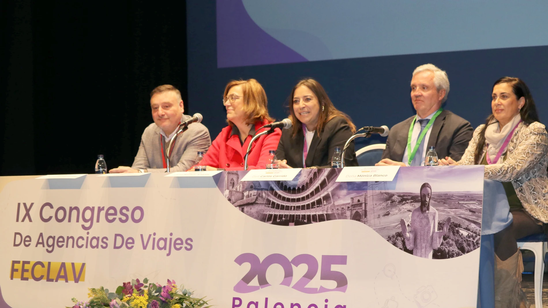 Miriam Andrés inaugura el Congreso de Agencias de Viajes en compañía de Ángeles Armisén
