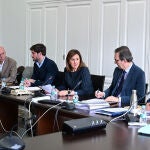 Miembros de la Comisión de Reconstrucción, presidida hoy por la alcaldesa de Valencia