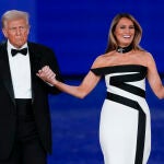 Donald y Melania en los bailes inaugurales.