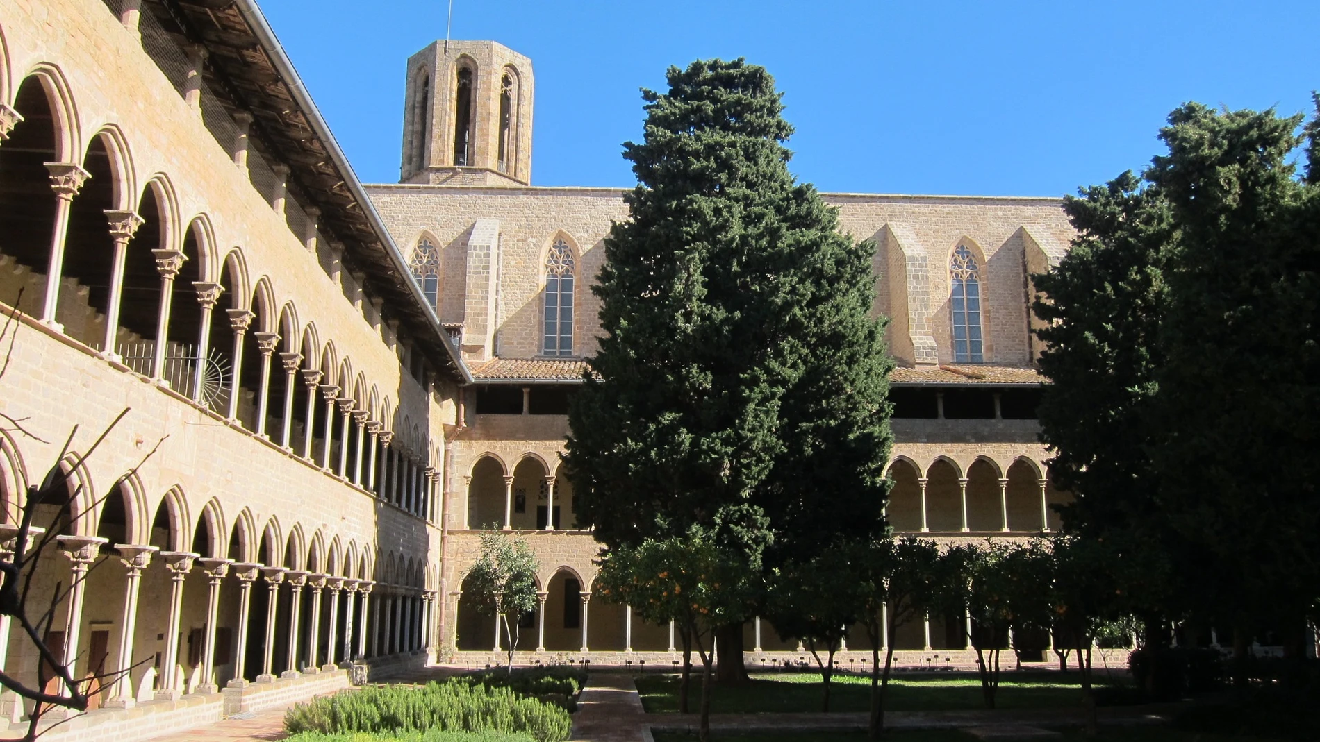(Foto de ARCHIVO) Claustro del monasterio de Santa Maria de Pedralbes de Barcelona EUROPA PRESS 12/02/2014