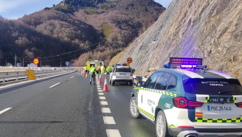 Accidente en la AP-66