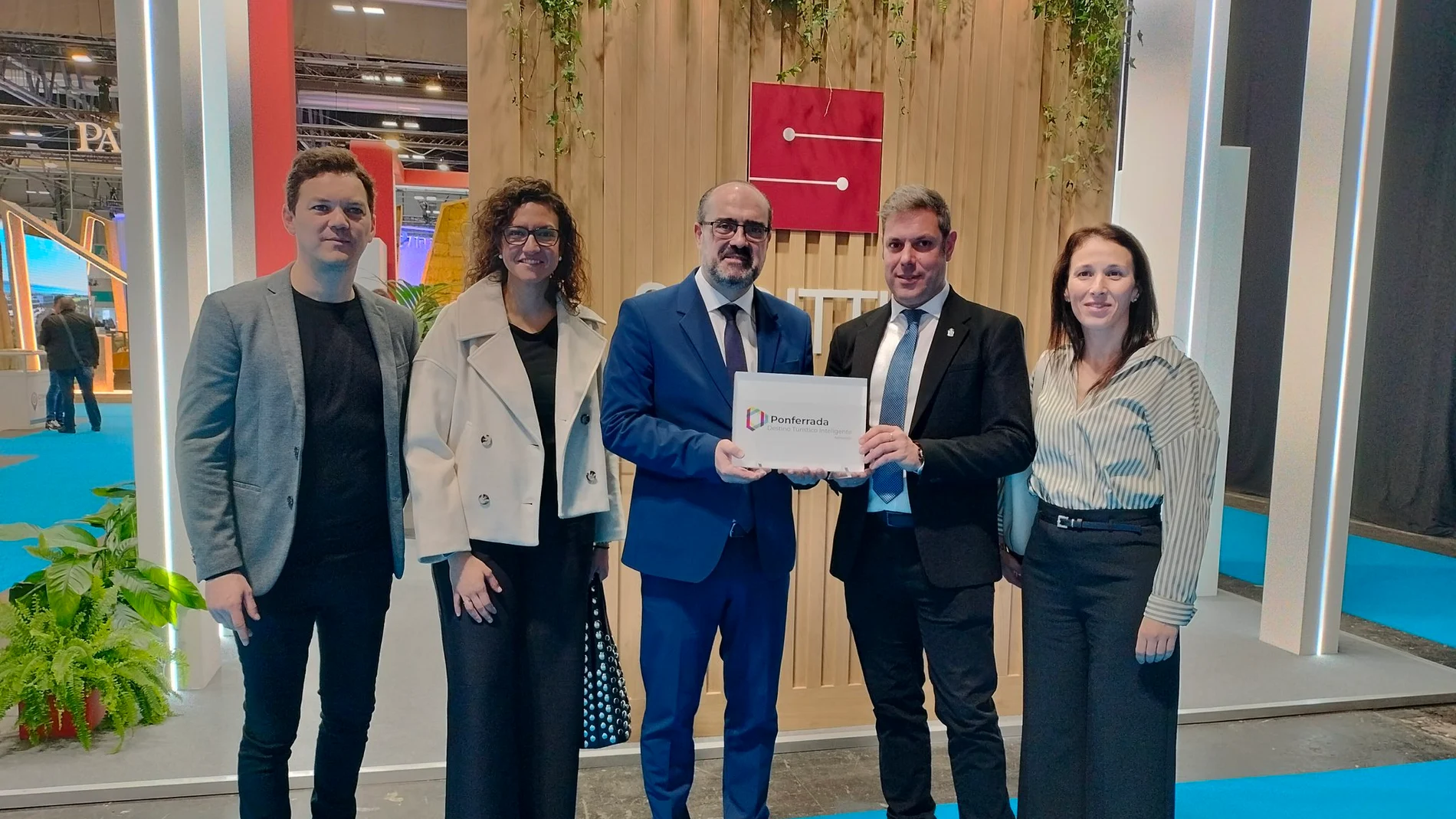 Marco Morala recoge la renovación del distintivo de Destino Turístico Inteligente