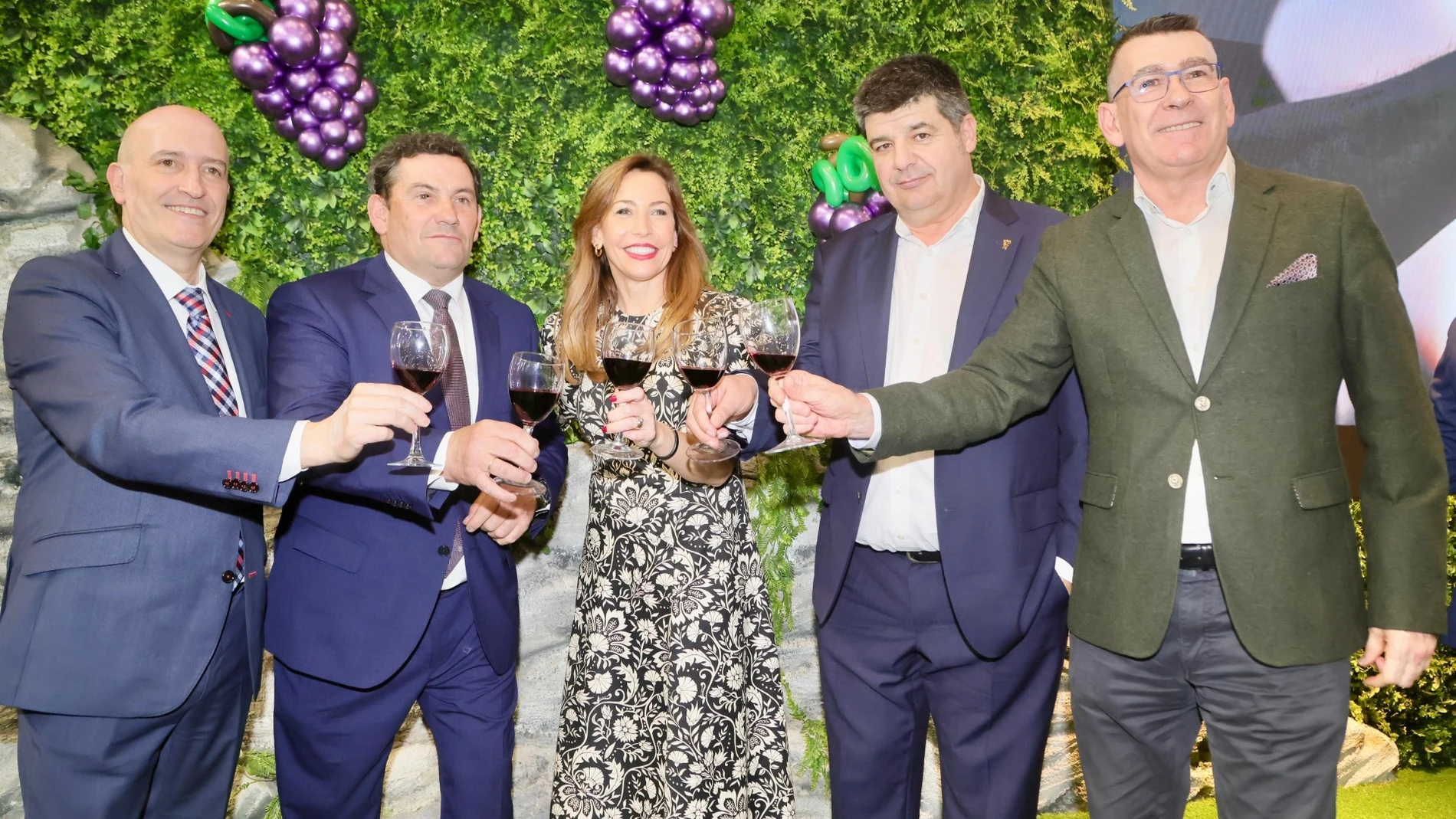 Un brindis imprescindible con garnacha