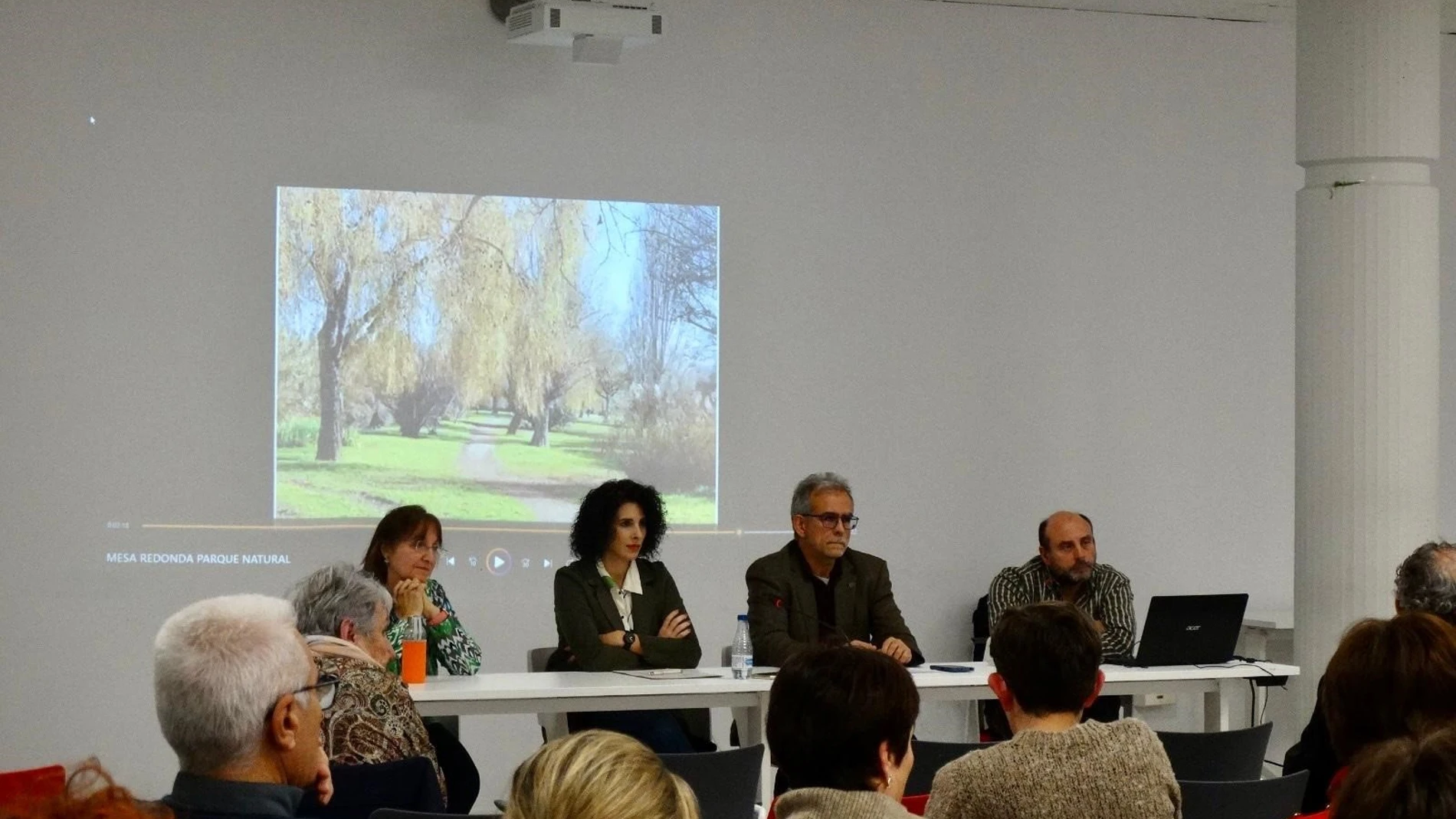 El Ayuntamiento de Quart de Poblet ha acogido la primera sesión de una jornada itinerante organizada por la Universitat de València REMITIDA / HANDOUT por AYUNTAMIENTO DE QUART DE POBLET Fotografía remitida a medios de comunicación exclusivamente para ilustrar la noticia a la que hace referencia la imagen, y citando la procedencia de la imagen en la firma 24/01/2025