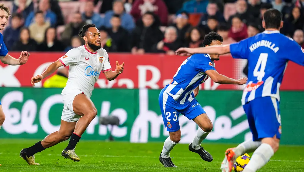 Sevilla FC v RCD Espanyol de Barcelona - LaLiga EA Sports