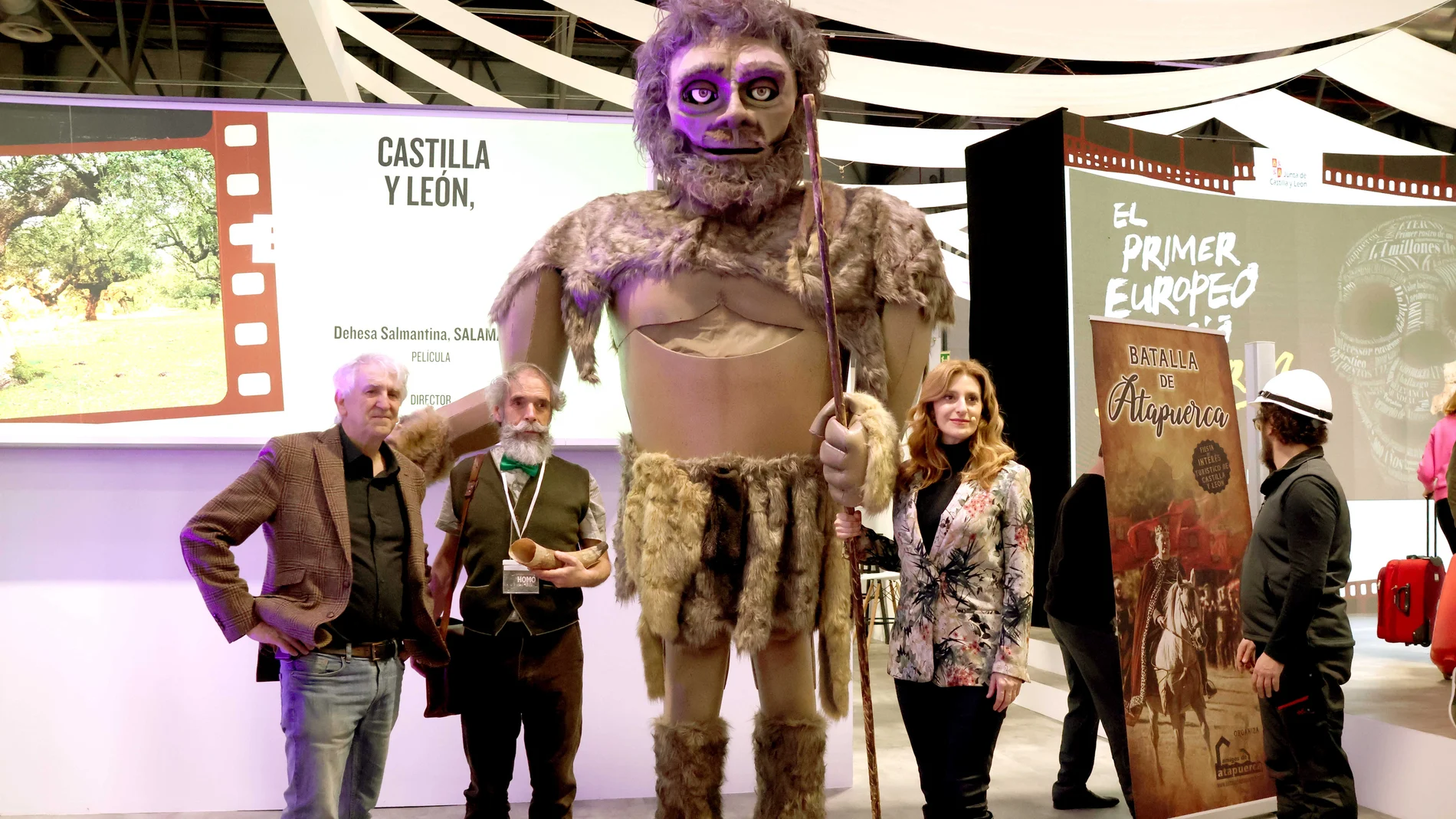 Presentación del programa sobre Atapuerca en Fitur