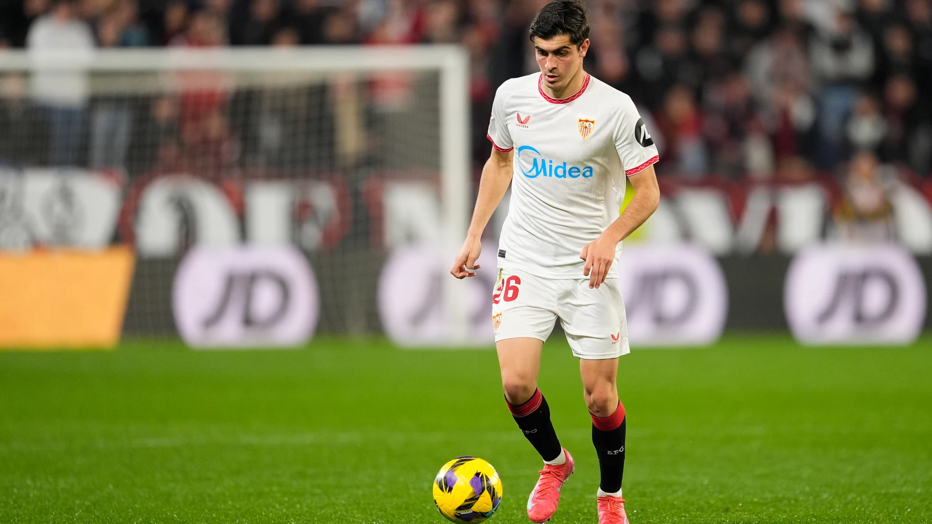 Juanlu Sanchez of Sevilla FC in action during the Spanish league, LaLiga EA Sports, football match played between Sevilla FC and RCD Espanyol de Barcelona at Ramon Sanchez-Pizjuan stadium on January 25, 2025, in Sevilla, Spain. AFP7 25/01/2025 ONLY FOR USE IN SPAIN