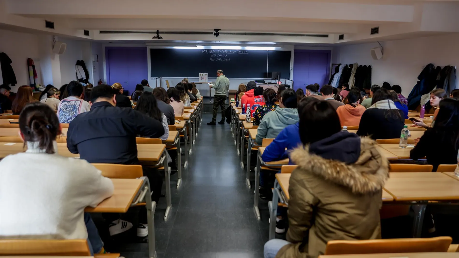 MURCIA.-Un total de 32.212 personas optarán este sábado a las 11.943 plazas de Formación Sanitaria Especializada