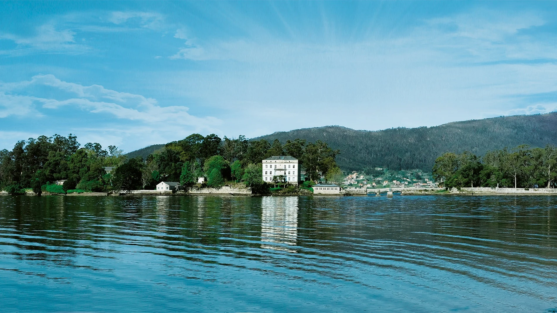 Isla de San Simón, Redondela (Pontevedra). REMITIDA / HANDOUT por AYUNTAMIENTO DE REDONDELA Fotografía remitida a medios de comunicación exclusivamente para ilustrar la noticia a la que hace referencia la imagen, y citando la procedencia de la imagen en la firma 27/01/2025