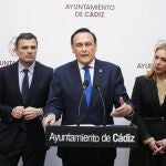 Andalucía no debe dinero a las universidades públicas ni tiene "incumplimientos", según Villamandos