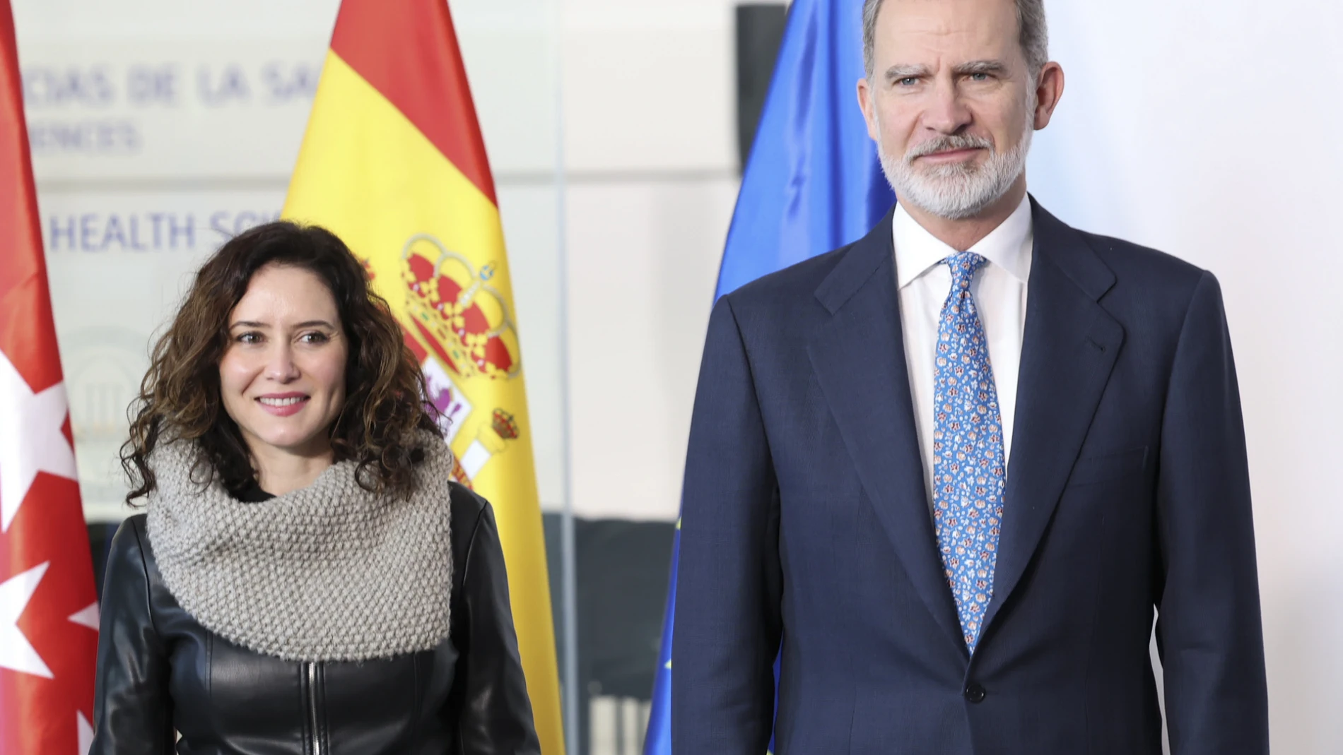 Ayuso y el Rey Felipe.