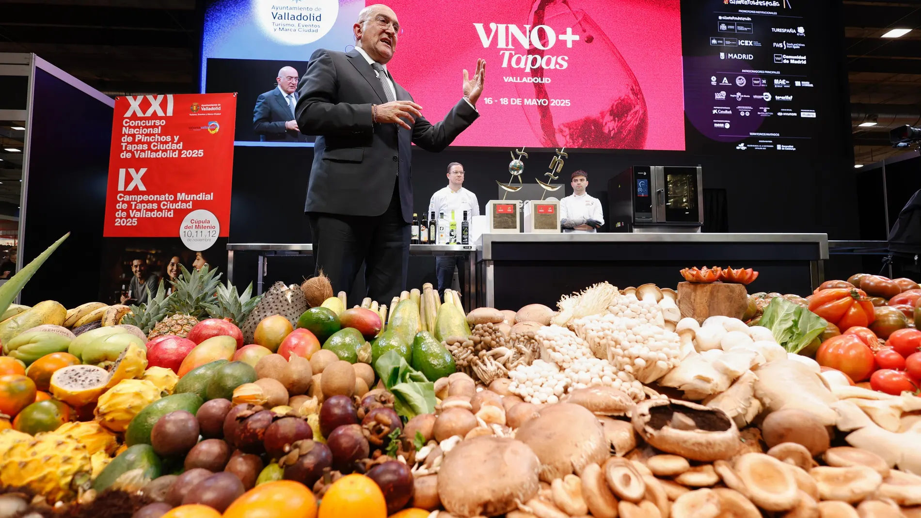 Jesús Julio Carnero presenta las vitas gastronómicas en Valladolid durante la celebración de Madrid Fusión