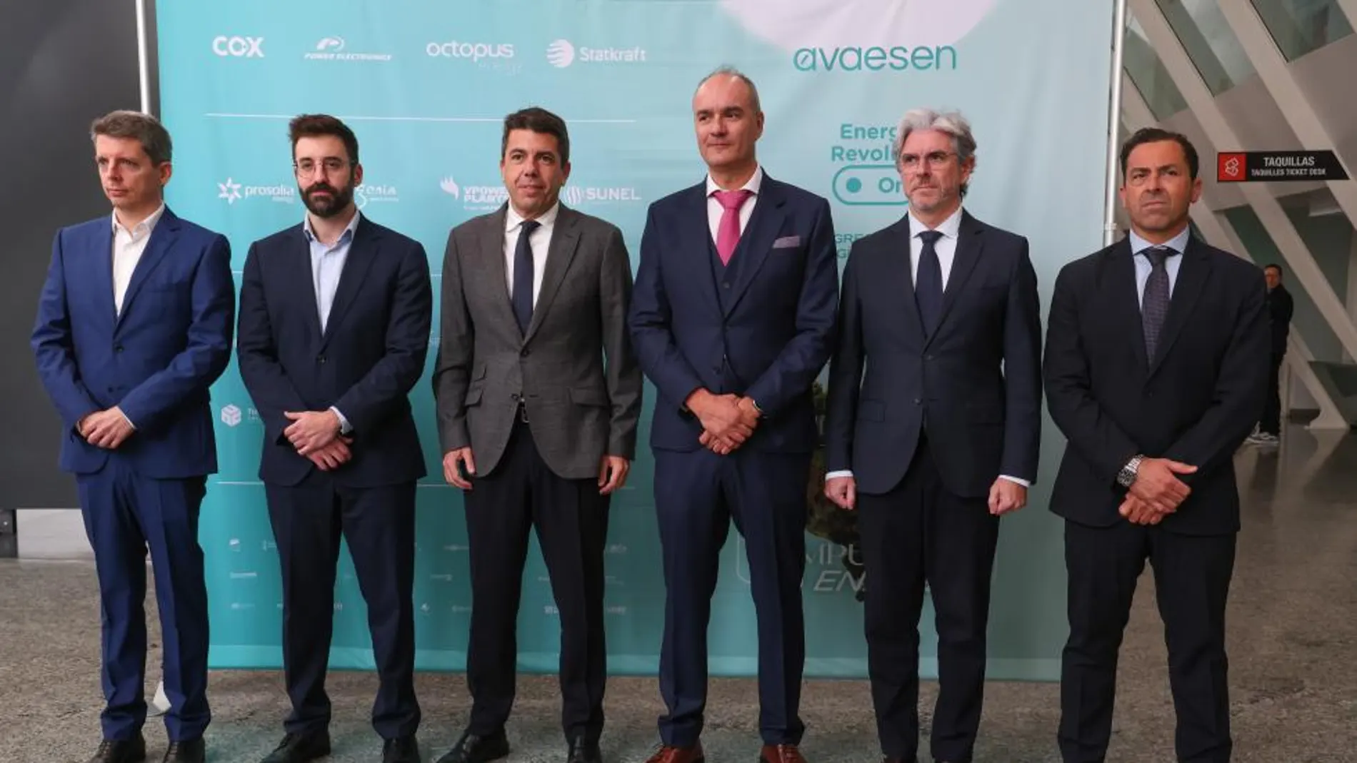 Mazón ha participado en la inauguración de la IV edición del congreso Energy Revolution que organiza la asociación de empresas de energías renovables y otras tecnologías limpias de la Comunitat Valenciana (Avaesen)