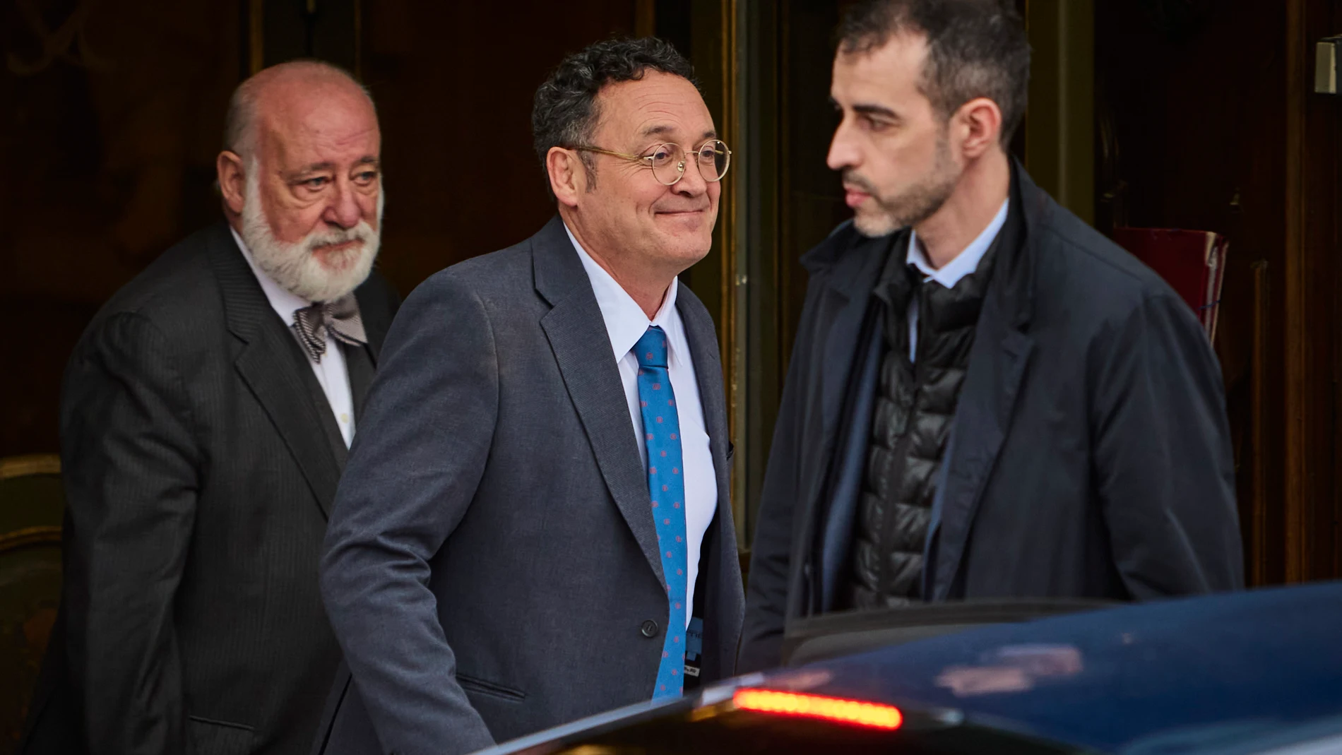 El fiscal general del Estado, Álvaro García Ortiz, a su salida este miércoles, del Tribunal Supremo, donde ha comparecido en calidad de investigado por la presunta filtración de un correo en el que el novio de Isabel Díaz Ayuso ofrecía un pacto a la Fiscalía en el que reconocía haber cometido dos delitos fiscales © Alberto R. Roldán / Diario La Razón 29 01 2025
