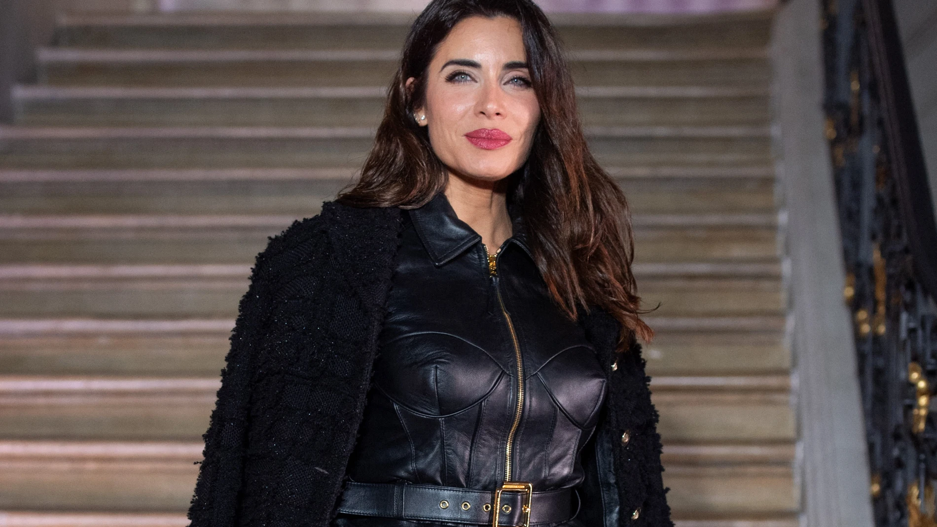 Pilar Rubio con look en París.