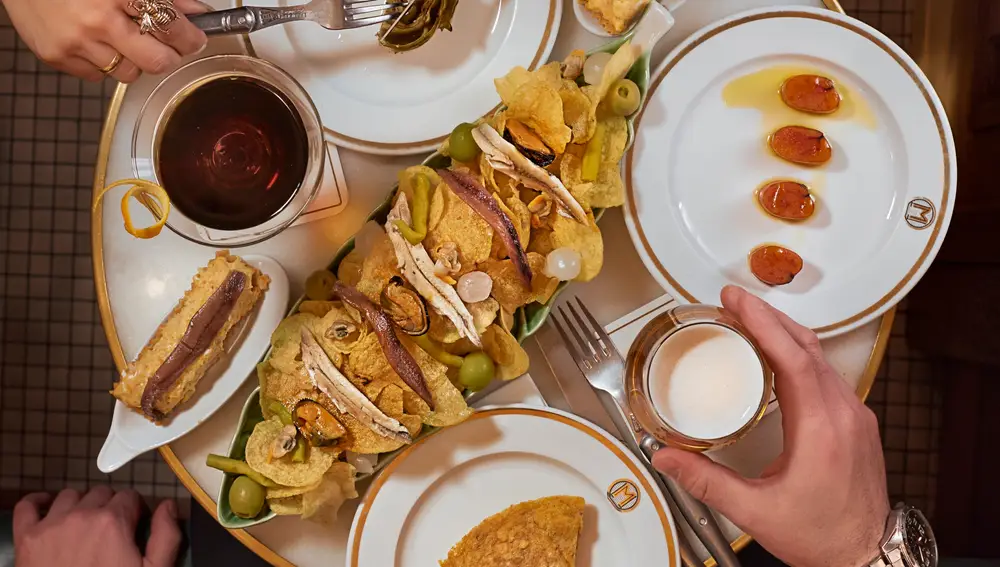 El repertorio de tapas de este espacio es refinado y exquisito