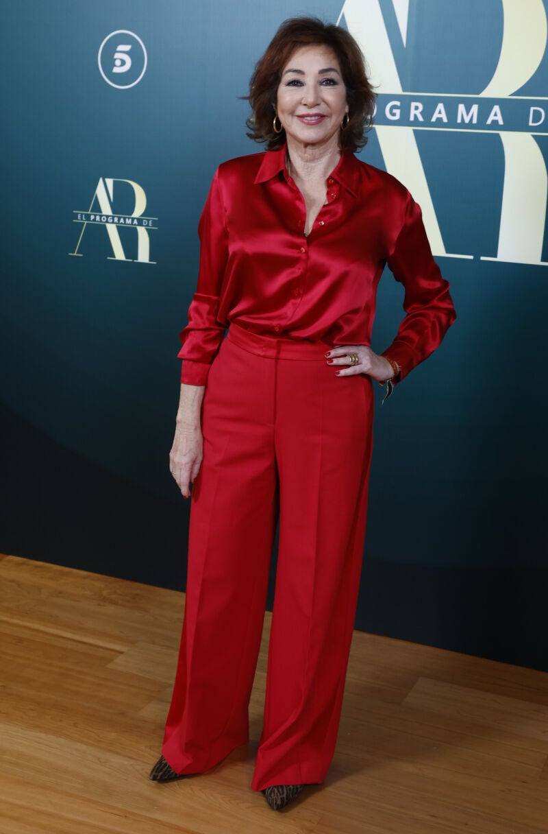 El look de Ana Rosa.