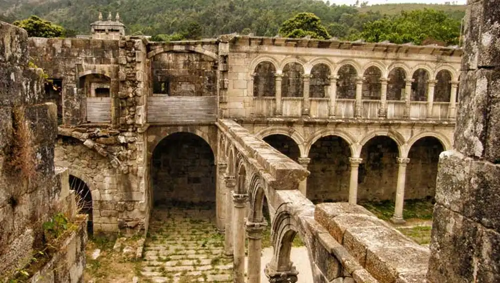 Monasterio de Monfero