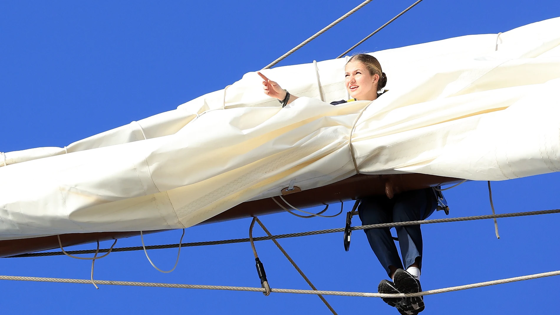 La Princesa Leonor a bordo del buque escuela 'Juan Sebastián Elcano' REMITIDA / HANDOUT por CASA DE S.M. EL REY / JOSE JIMEN Fotografía remitida a medios de comunicación exclusivamente para ilustrar la noticia a la que hace referencia la imagen, y citando la procedencia de la imagen en la firma 16/01/2025