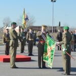 Imposición de corbatas en la Ceremonia Militar de las unidades de la Brigada Logística en la base vallisoletana de "El Empecinado"