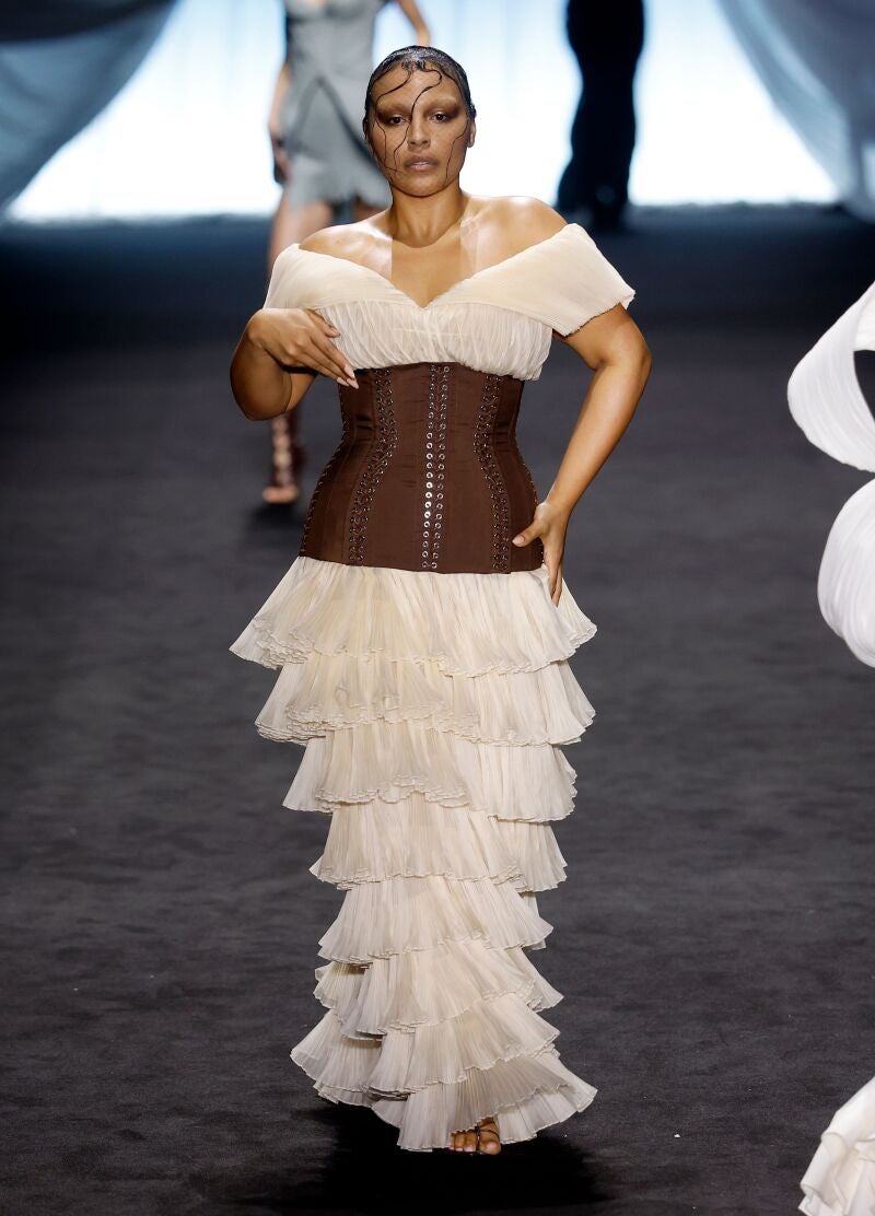 Desfile de Jean Paul Gaultier en la Semana de la Moda de la Alta Costura de París.
